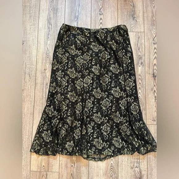 Vintage Vanity Fair Black and Gold Metallic Lace Midi Skirt size 18 - Picture 2 of 6